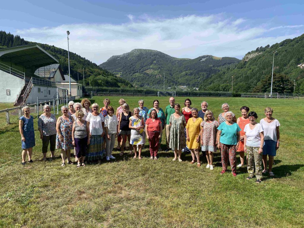 Stage d'été de chant choral au Mont-Dore (Auve ...