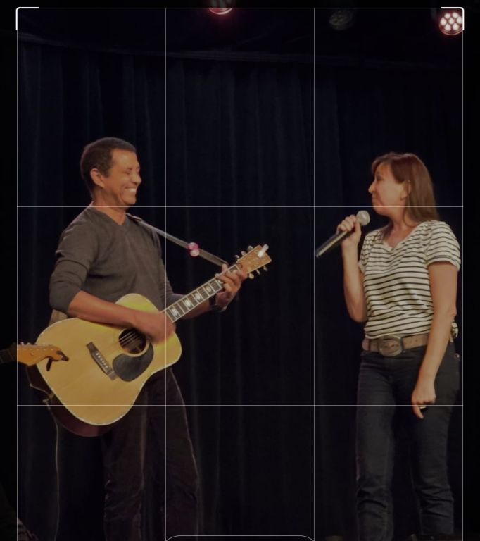 Jil Caplan au Yacappella social club des Voisi ...